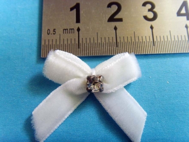 white velvet ribbon for bows