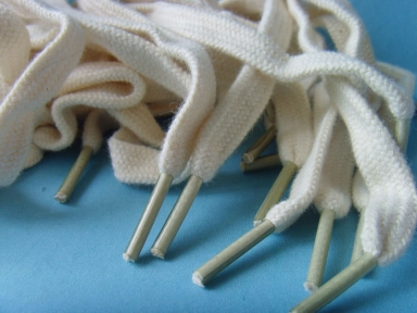 hollow flat white cotton shoelace with plastic tips